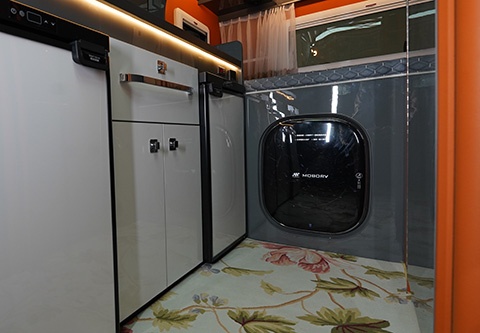 鉑鉆無拓展細節(jié) (1)