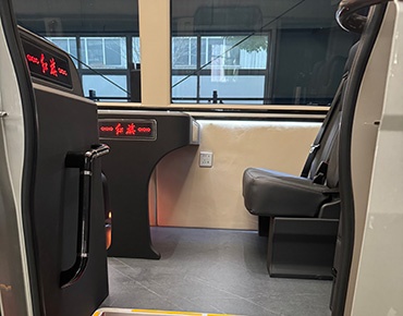 行政版16座內(nèi)飾 (4)