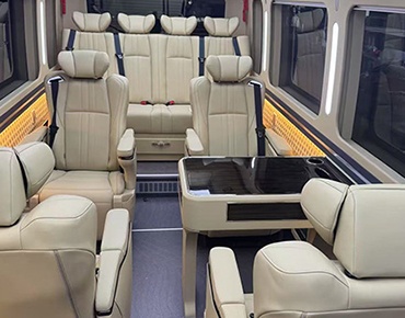 紅旗國悅 商務(wù)版12座 內(nèi)飾 (5)