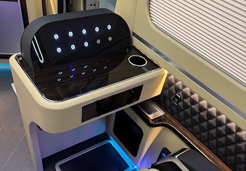 紅旗國悅  商務(wù)版12座 細節(jié) (2)